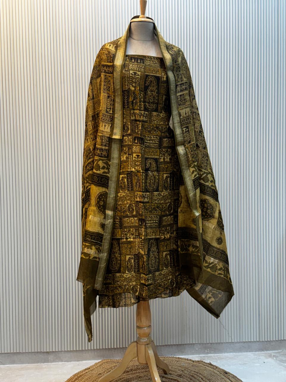 Vanaspati Ajrakh Print Maheshwari Silk Suit