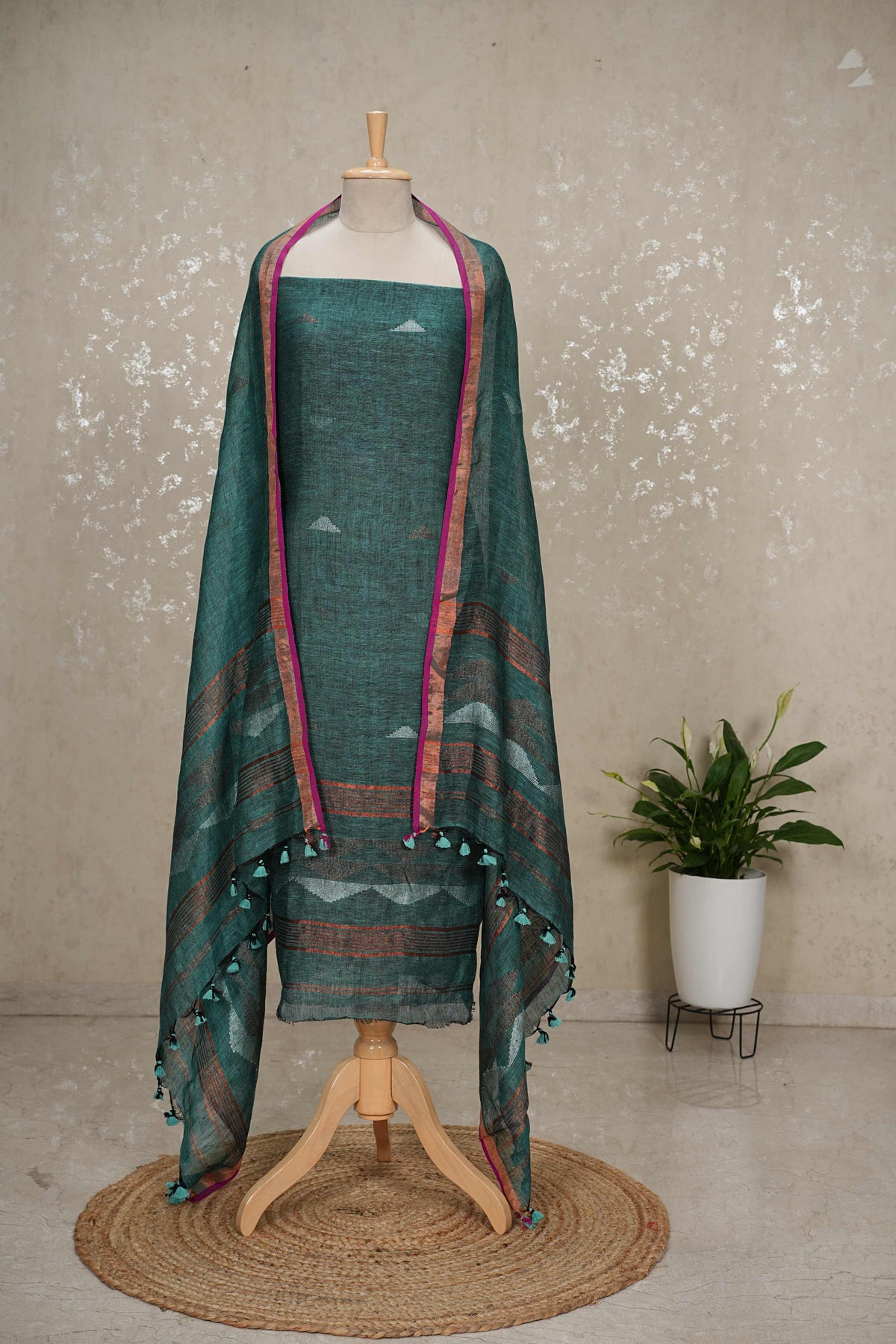 Unstitched Jayshree Linen Jamdani Suit – Pure Cotton 2-Piece Set