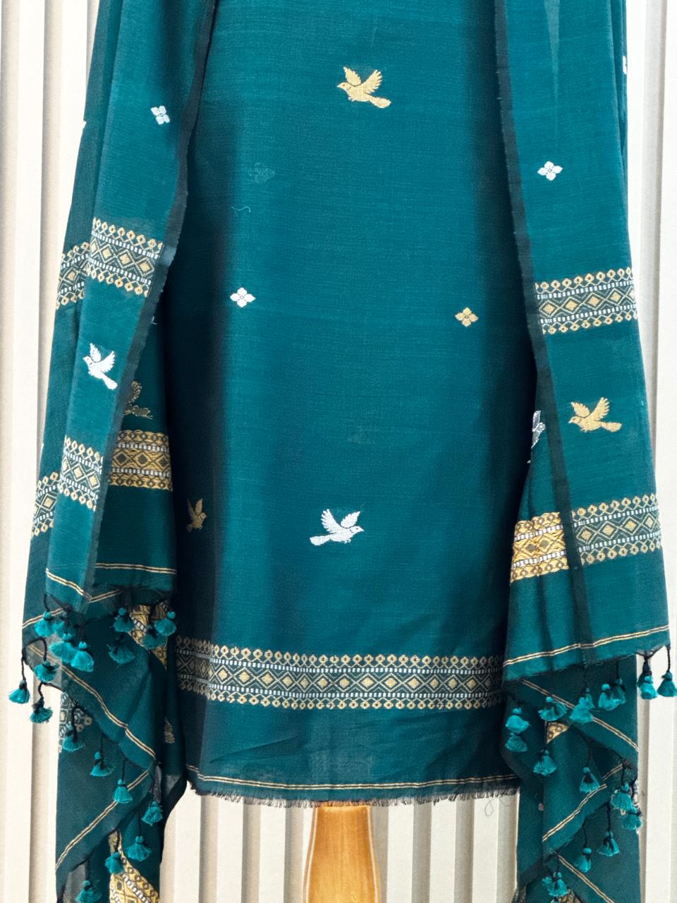 Unstitched Silk Cotton Jamdani Handloom Suit – 2 Pc Set