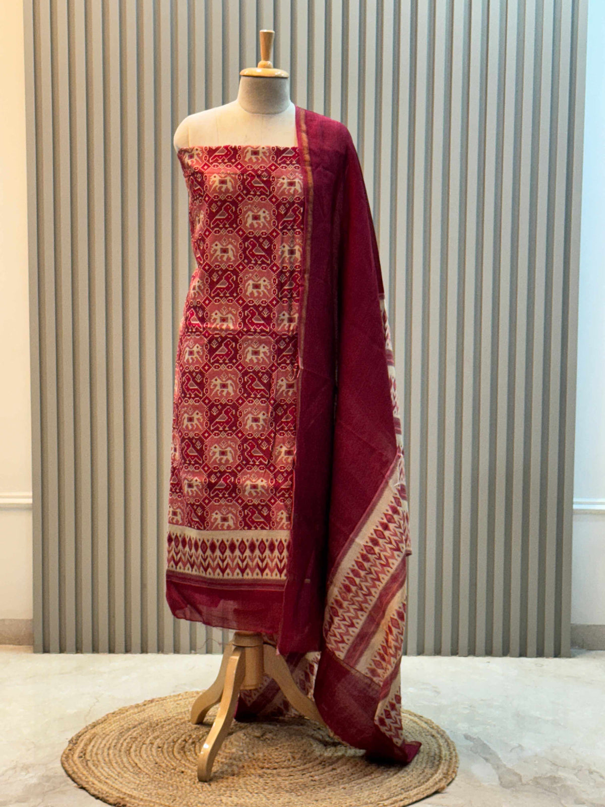 Unstitched Maheshwari Silk Suit with Patola Print – Pink