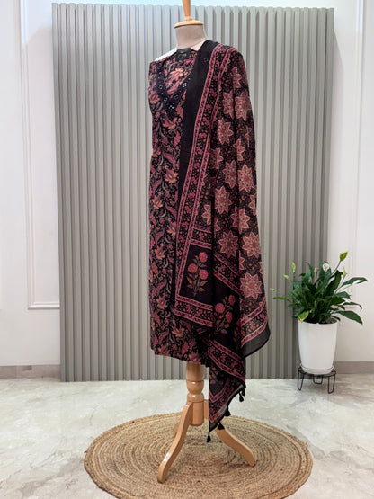Unstitched Cotton Suit with V-Neck Mirror Work – 3 Pc Set