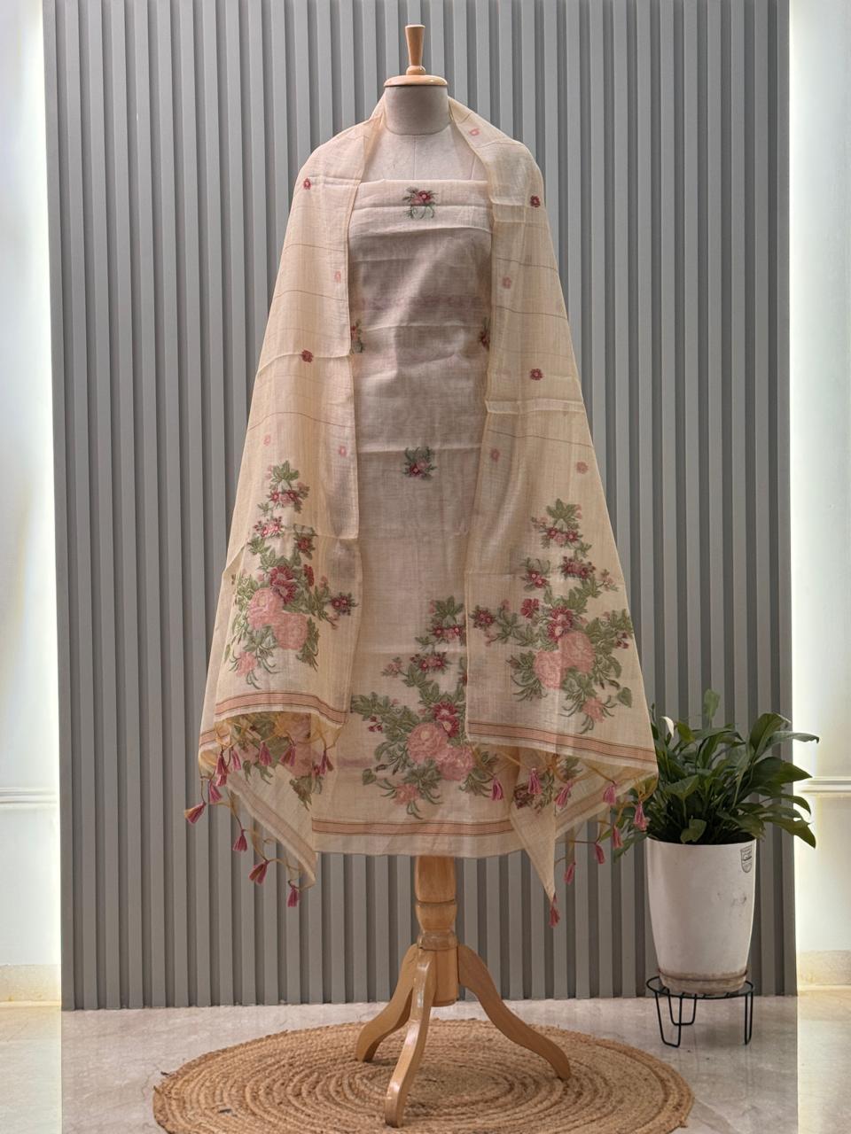 Jamdani Weaving Munga Cotton Fabric 3pc suit with back and sleeves fabric