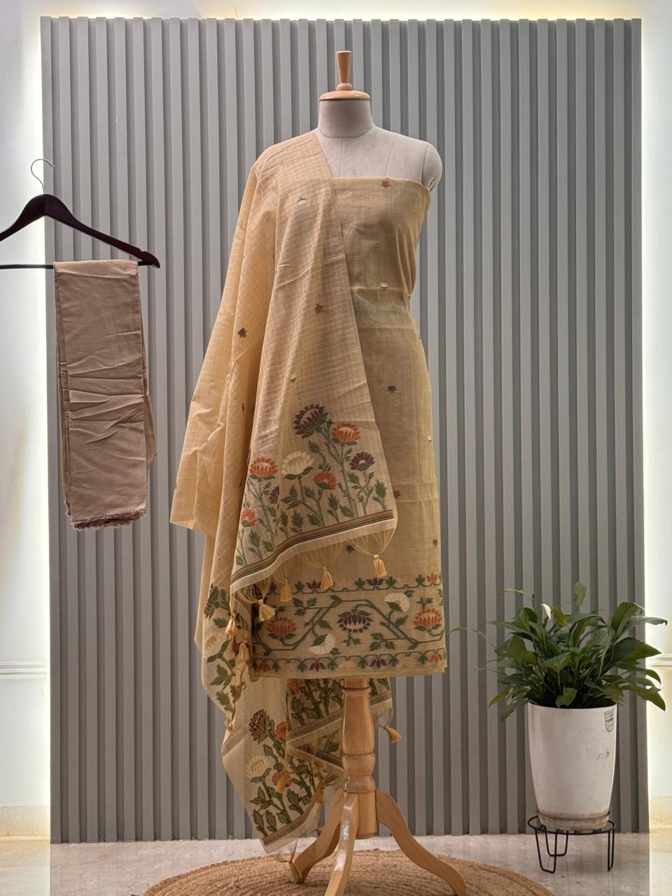 Jamdani Weaving Munga Cotton Fabric 3pc suit with back and sleeves fabric