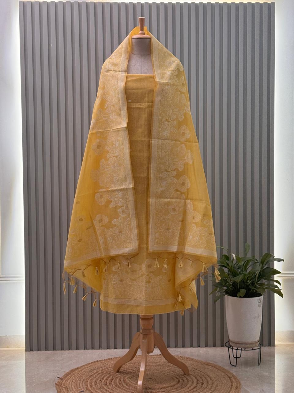 Jamdani Weaving Munga Cotton Fabric 3pc suit with back and sleeves fabric