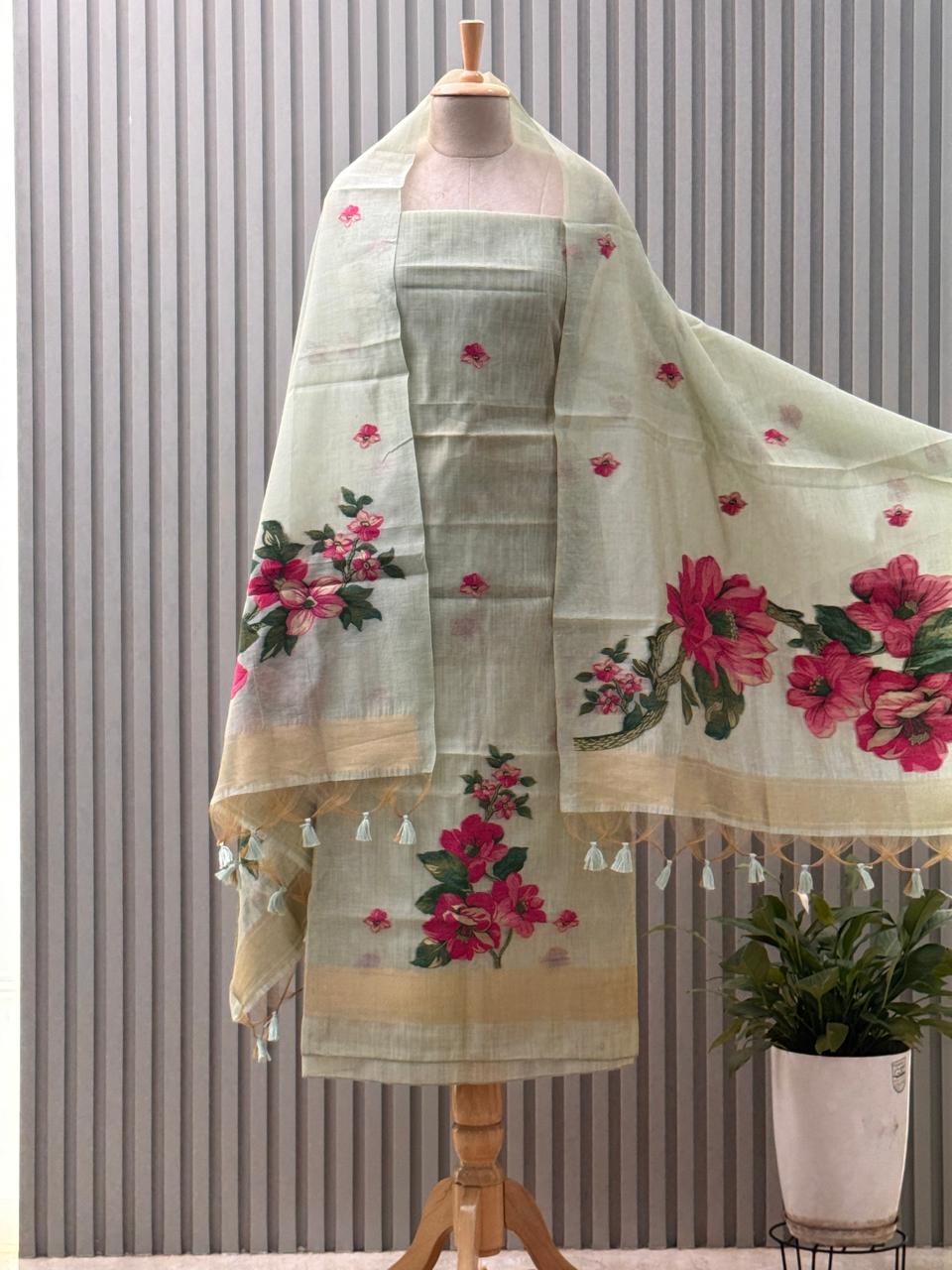 Jamdani Weaving Munga Cotton Fabric 3pc suit with back and sleeves fabric