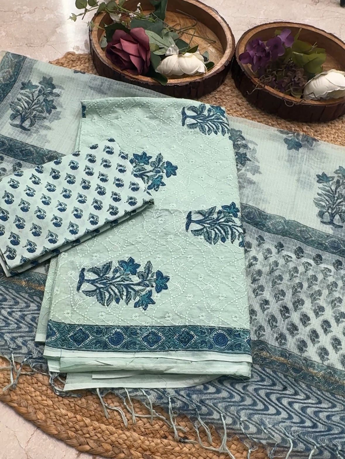 Cotton hakuba suit with block prints