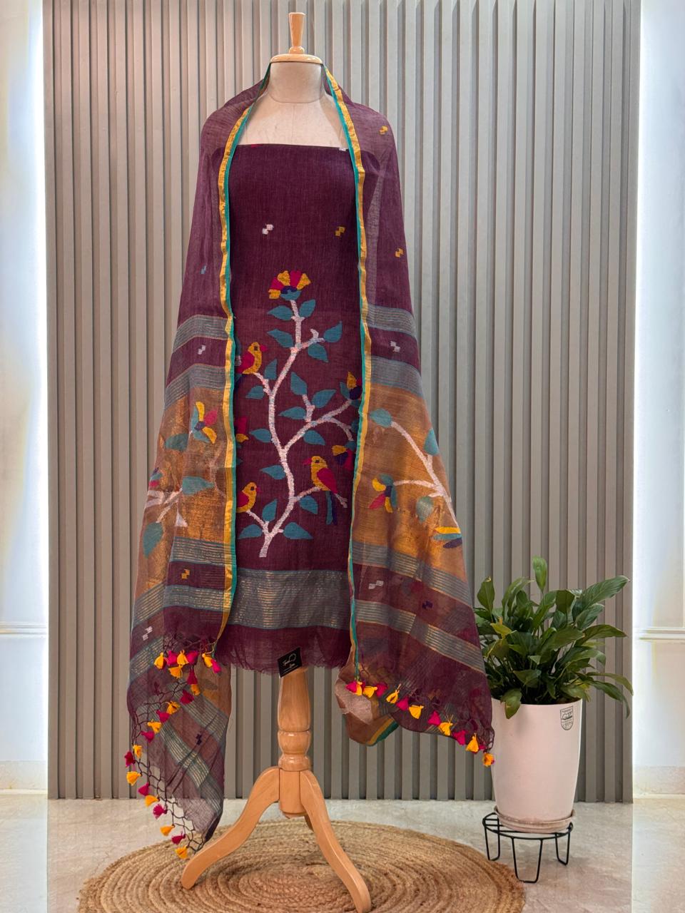 Paithani Jamdani Handloom 2-Piece Suit with Peacock Motif & Tassels