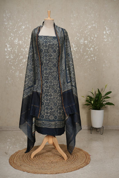 Unstitched Pure Silk Maheshwari Suit with Patola Print – 3 Pc Set